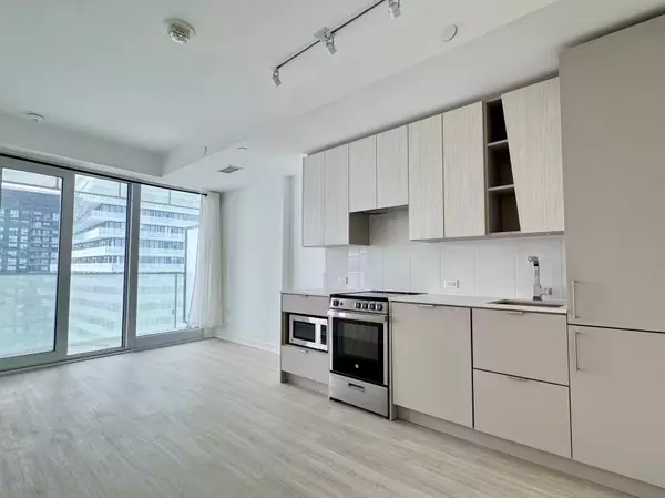 Mississauga, ON L5B 0M4,3883 Quartz RD #4112