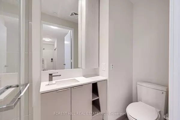 Mississauga, ON L5B 0M3,3900 Confederation Pkwy #1201