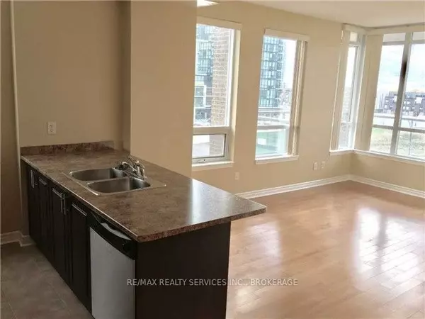 Mississauga, ON L5B 0A1,388 Prince Of Wales DR #402