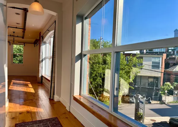 Mississippi Mills, ON K0A 1A0,83 Little Bridge ST #200