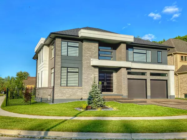 Waterloo, ON N2V 0A6,685 Meadowsweet AVE