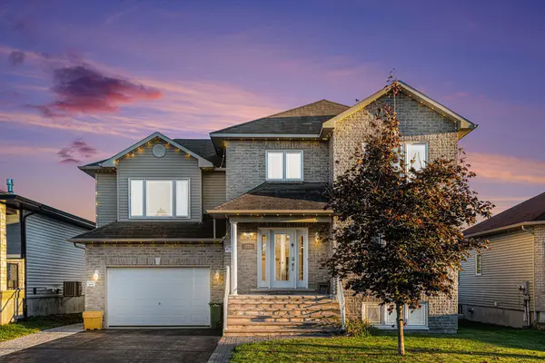 183 Filion ST, Russell, ON K0A 1W0