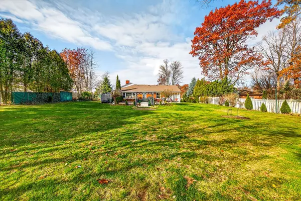 Hamilton, ON L0R 1P0,1597 Trinity Church RD