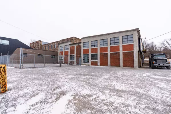 225 Merritt ST, St. Catharines, ON L2T 1J7