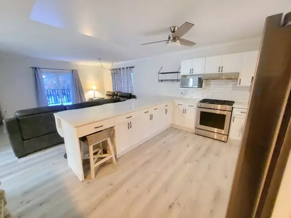 Lambton Shores, ON N0M 2L0,7706 Alfred ST