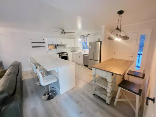 Lambton Shores, ON N0M 2L0,7706 Alfred ST