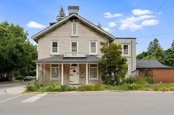 Kingston, ON K7L 4R3,2 Alwington AVE