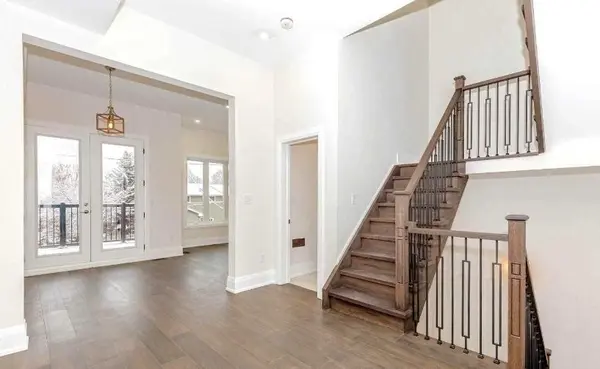 Brant, ON N3T 2A3,110A Gilkison ST