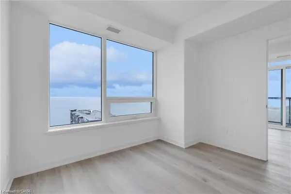 Grimsby, ON L3M 4E8,385 Winston RD #1408