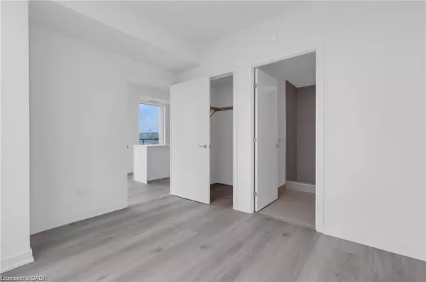 Grimsby, ON L3M 4E8,385 Winston RD #1408