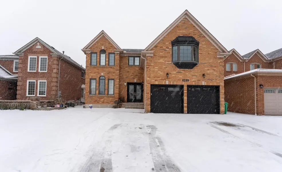 6289 Donway DR #Basement, Mississauga, ON L5V 1J6
