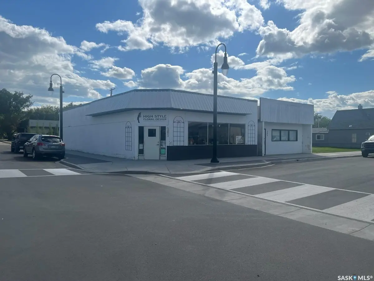 201 1st STREET S, Wakaw, SK S0K 4P0