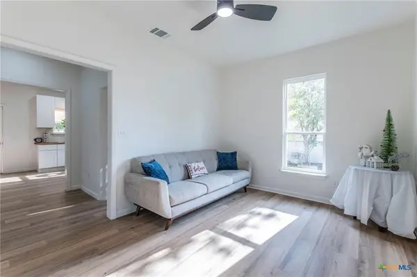 401 S 11th Street, Temple, TX 76504