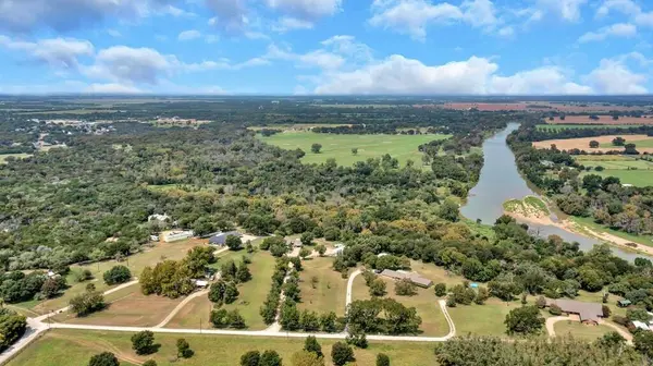 Waco, TX 76708,203 River Lane