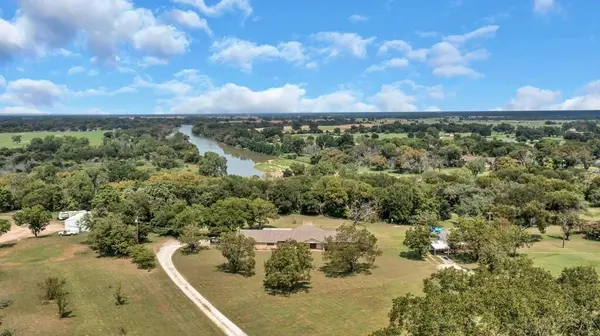 Waco, TX 76708,203 River Lane