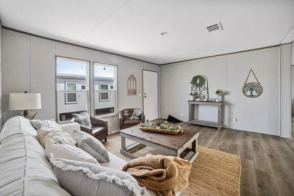 Sunset, TX 76207,4127 Denver Road