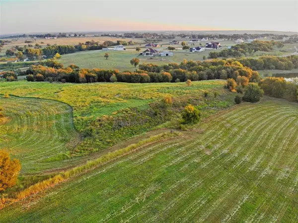 West, TX 76691,434 Four Corners Road