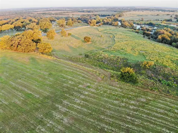 West, TX 76691,434 Four Corners Road