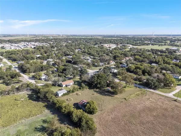 Mart, TX 76664,600 S Main Street