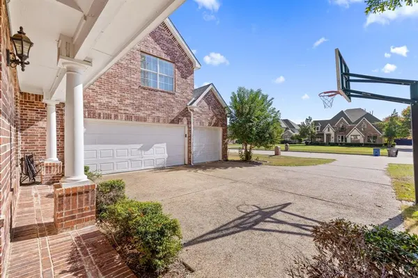 Allen, TX 75002,2021 COUNTRY BROOK Lane