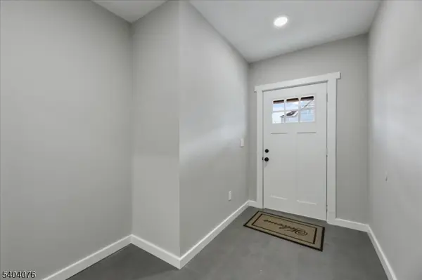 Plainfield City, NJ 07062,143 Johnston Avenue #1