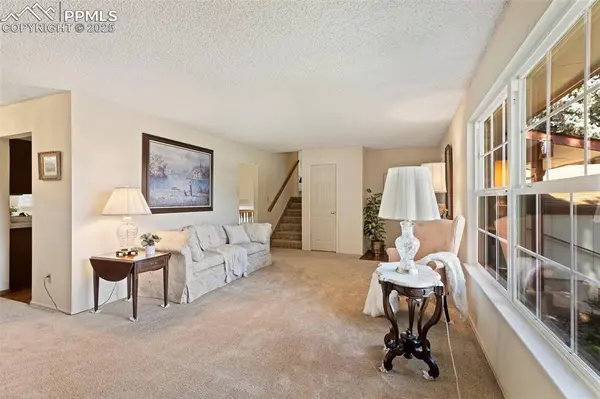 Colorado Springs, CO 80918,2113 Roundtop CT