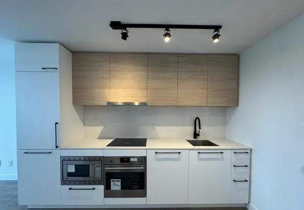 1050 Eastern AVE #1012, Toronto E02, ON M4L 0B7