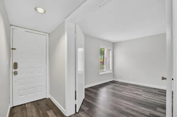 Boca Raton, FL 33487,260 NW 67th Street #A104