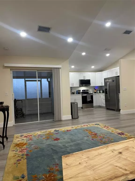 Coconut Creek, FL 33073,5839 Eagle Cay Ter