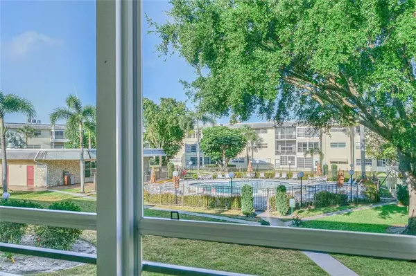 Lauderhill, FL 33313,4421 NW 16th St #206-G