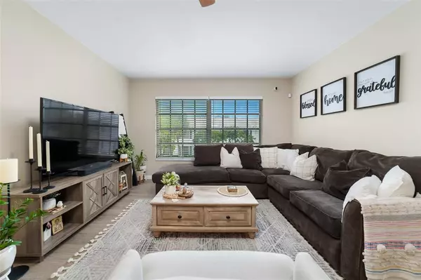 Fort Lauderdale, FL 33308,2201 NE 66th St #1323