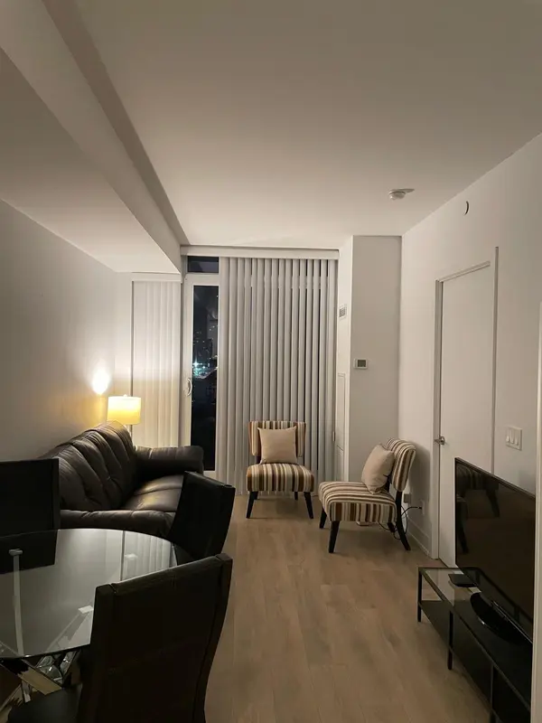 Richmond Hill, ON L4C 1V4,9471 Yonge ST #548