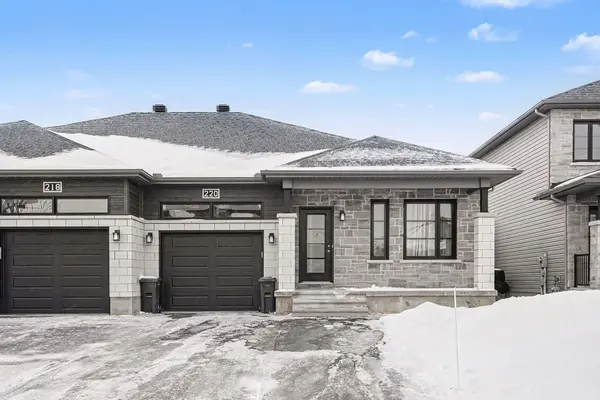 220 Capri AVE, Russell, ON K0A 1W0