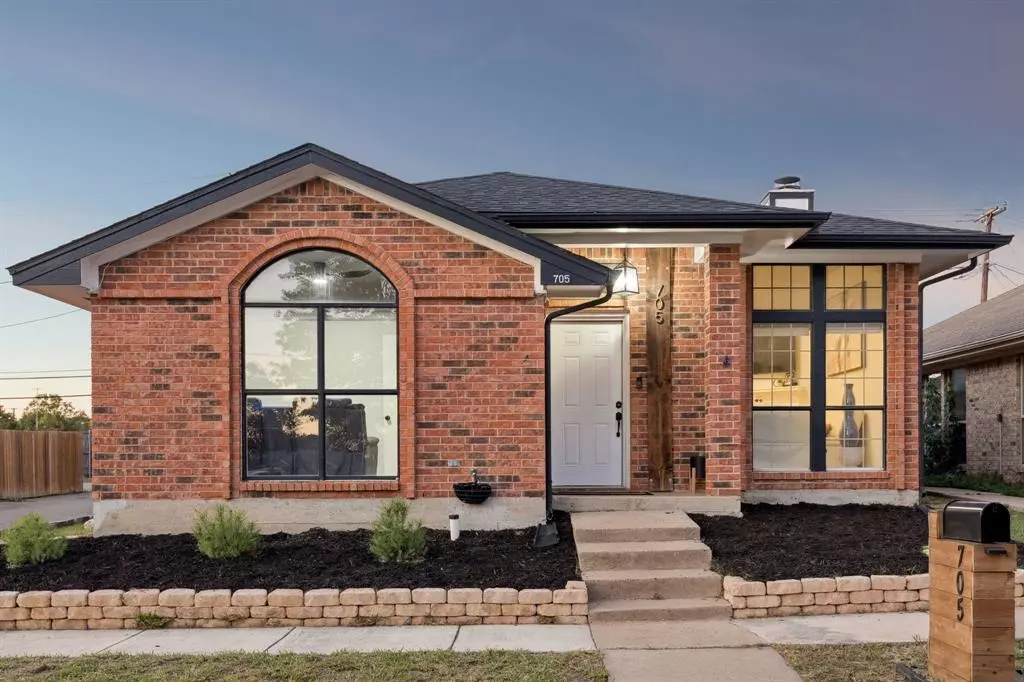 Arlington, TX 76017,705 Greenridge Drive