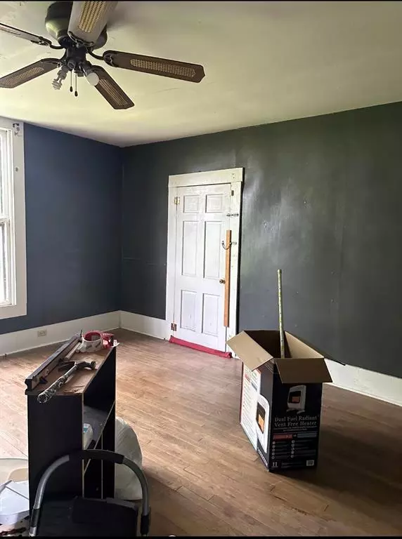 Gibsland, LA 71028,1910 Main Street