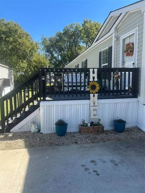 Sherman, TX 75092,174 Crystal Street