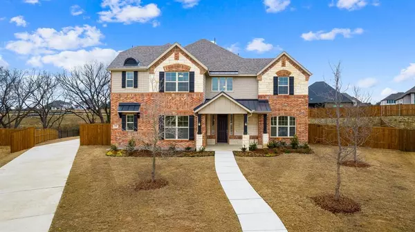 310 Greystone Court, Sunnyvale, TX 75182