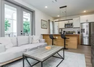 Dallas, TX 75204,4001 Roseland Avenue