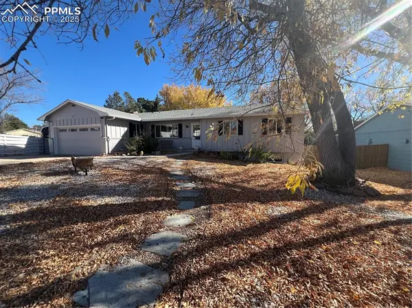 5375 Babcock CT, Colorado Springs, CO 80915