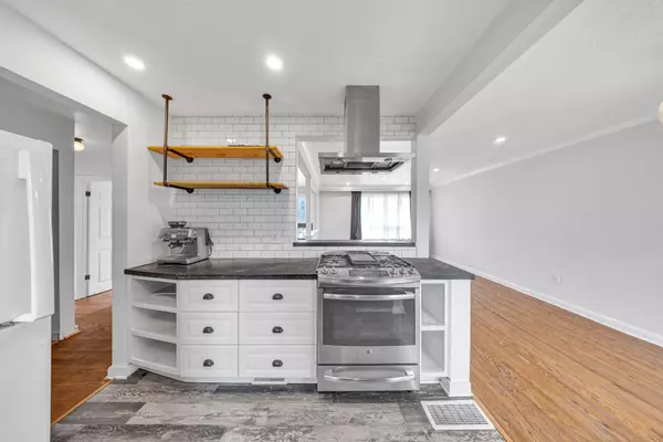 Toronto E09, ON M1G 2Z7,29 Greenock AVE