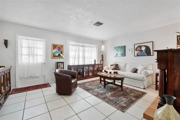 Tamarac, FL 33321,5714 NW 81st Ave