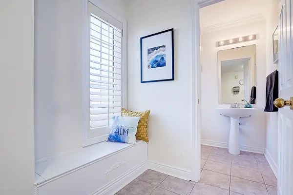 Barrie, ON L4N 0G7,65 Crimson Ridge RD