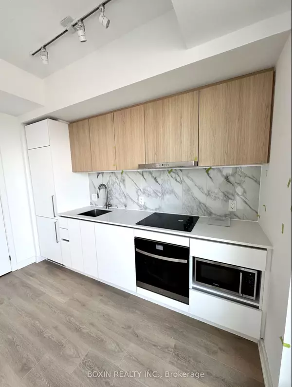 Toronto W05, ON M3K 0E4,1100 Sheppard AVE W #PH15