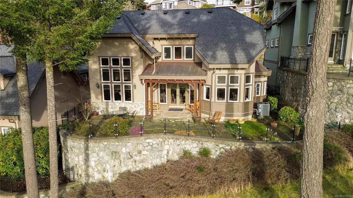 Langford, BC V9B 6V3,2212 Island Falls Pl