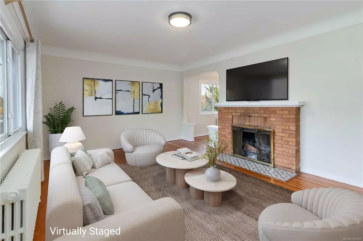 Victoria, BC V8T 2Y5,1835 Fernwood Rd