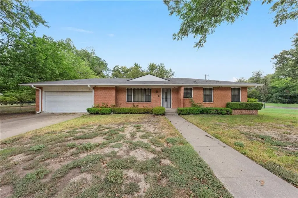 901 Dallas Street, Waco, TX 76704