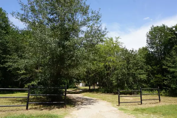 10400 Private Road 5207, Malakoff, TX 75148