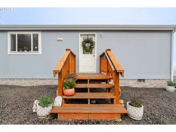 Lebanon, OR 97355,30610 SANTIAM HWY