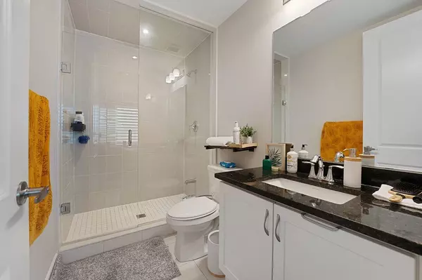 Oakville, ON L6H 4K5,3033 John McKay BLVD