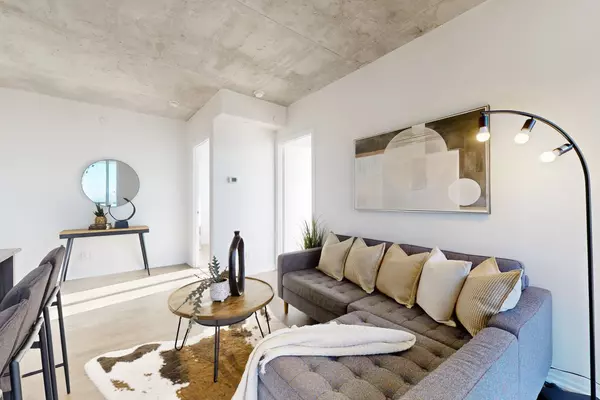 Toronto C01, ON M5V 0L7,88 Blue Jays WAY #2708